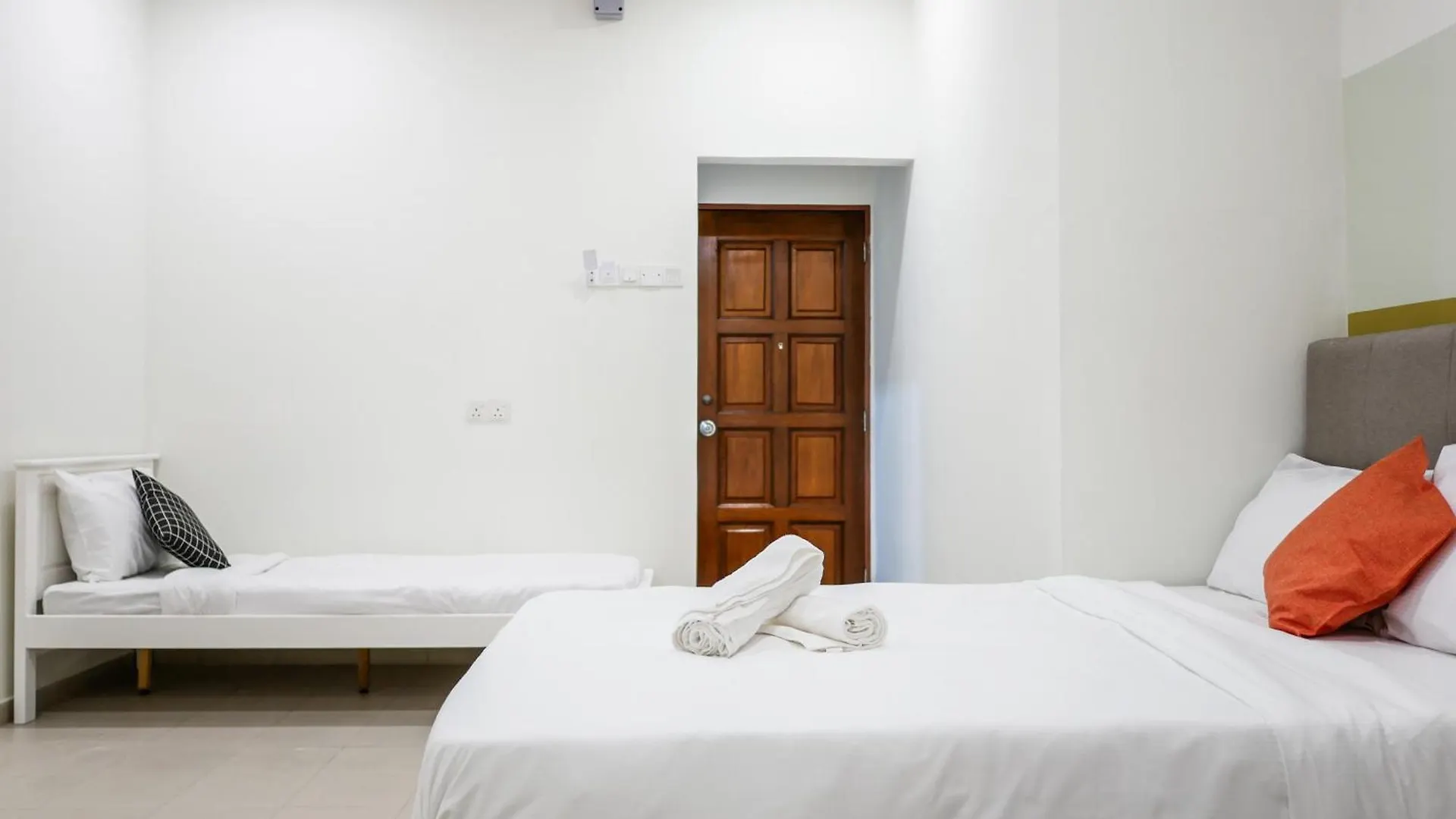Wishful Guesthouse At Georgetown#Lohguanlye#Budgetstay Malajzia